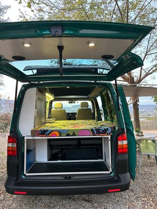 Volkswagen Transporter T5 2005