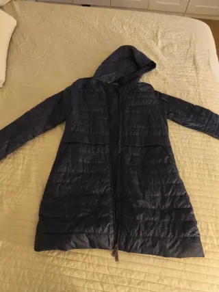 Plumas Zara ligero azul Talla M