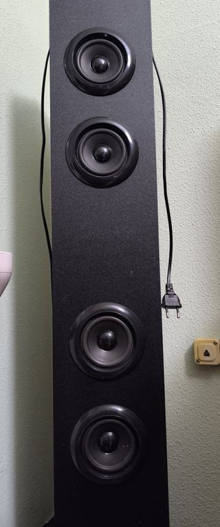 Torre de Sonido Bluetooth Negra