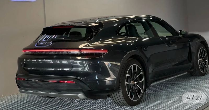 Porsche Taycan 2022 - foto 1