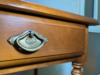 Mueble madera estantes y cajones