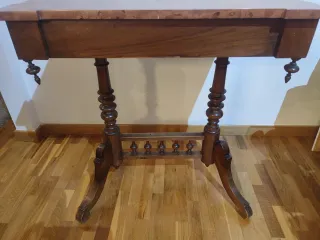 Mesa antigua madera y mármol