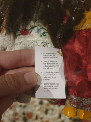 Muñecas de Porcelana: Mexicana e India