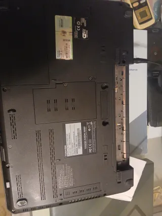 Portátil Toshiba Satellite PRO S500-10D