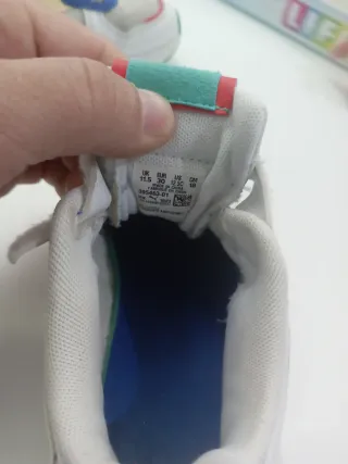 Zapatillas Puma niño talla 30