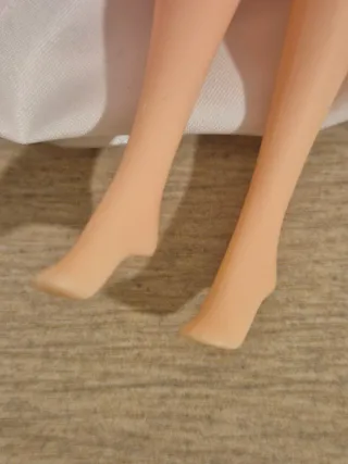 Barbie Novia Vestido Rosa y Blanco