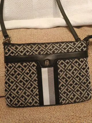 Bolso Tommy Hilfiger mujer negro y gris