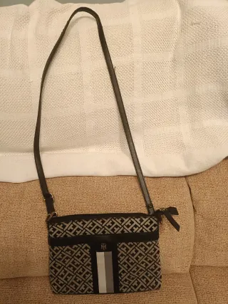 Bolso Tommy Hilfiger mujer negro y gris