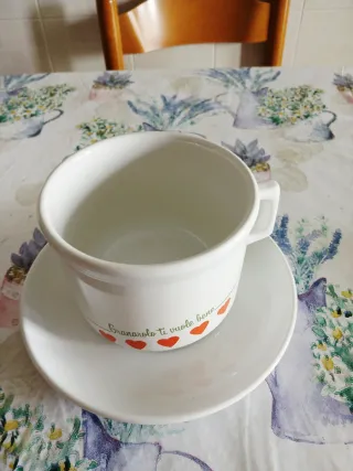 Tazzina con cuori rossi