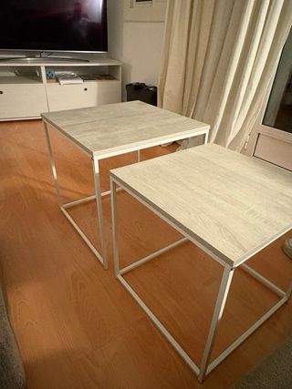 2 Tavoli Ausiliari in Legno e Metallo