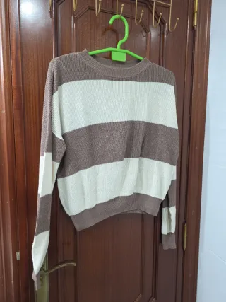 Jersey de rayas marrón y blanco