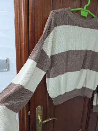 Jersey de rayas marrón y blanco