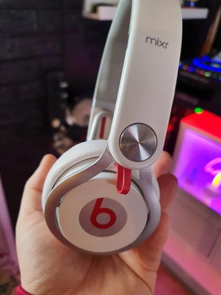 Beats Mixr Ed.Blanco (Tiza) Con Cable Rojo