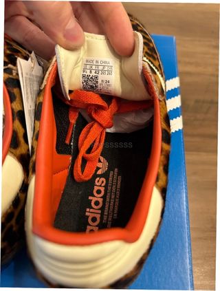 Adidas Samba OG Leopardo Rojo Talla 40