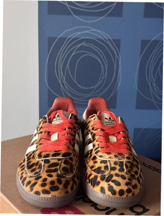 Adidas Samba OG Leopardo Rojo Talla 37