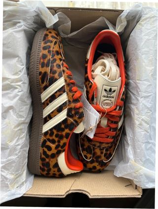 Adidas Samba OG Leopardo Rojo Talla 39