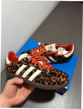 Adidas Samba OG Leopardo Rojo Talla 40