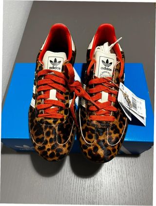 Adidas Samba OG Leopardo Rojo Talla 40