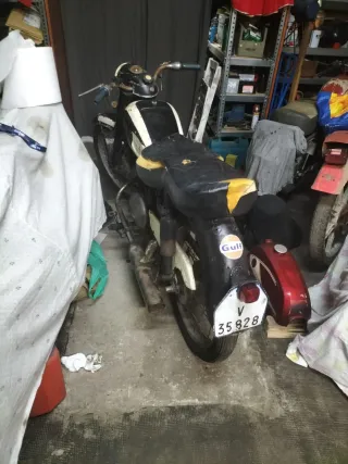 Vendo moto ROA 125