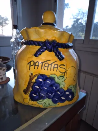 Lámpara de mesa porcelana y madera