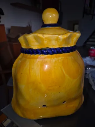 Lámpara de mesa porcelana y madera