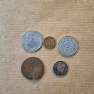 Lotto monete mondo - 1,08kg