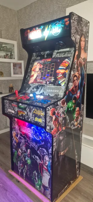 Máquina Arcade Marvel vs DC