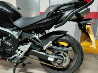 Yamaha FZ6 S2