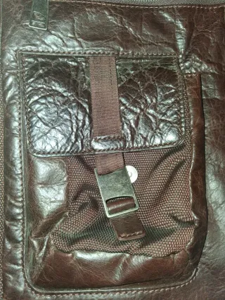 Bolso bandolera Piccuadro piel marrón