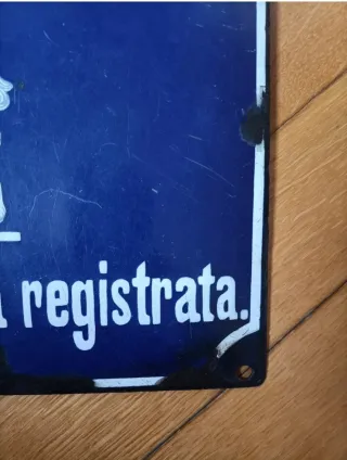 Targa smaltata Marca Leone anni '30