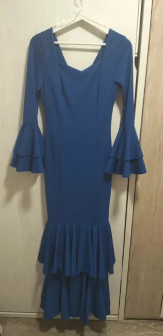 Vestido flamenco azul volantes