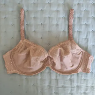 Sujetador encaje beige