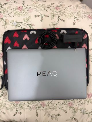 Portátil PEAQ - Windows recién instalado