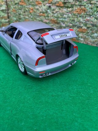 Maserati 3200 GT (1998) – Bburago – Escala 1:18
