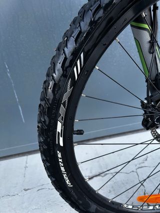 Bicicleta Trek 4900 Negra