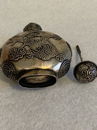 Antica bottiglia da fiuto