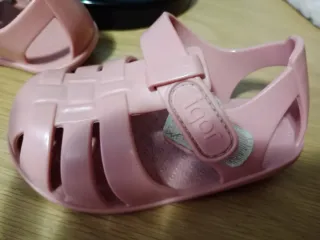 Sandalias Igor Talla 20 Rosa
