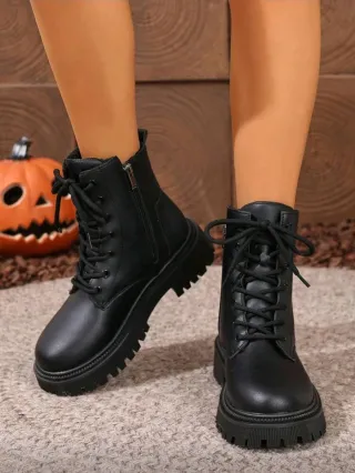 Stivali neri donna con lacci