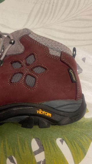 Botas Chiruca Trekking Talla 37,Granates