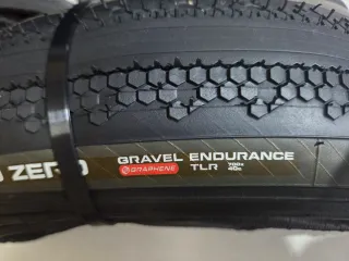 Cubiertas Vittoria Terreno