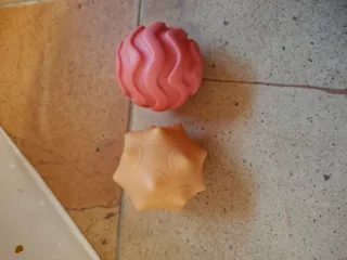 Pelotas sensoriales para bebés