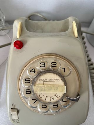 Teléfono antiguo años 70 beige