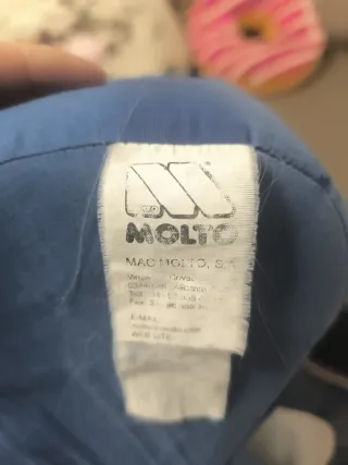 Almohada de lactancia azul y blanca