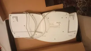 Teclado Ergonómico Beige