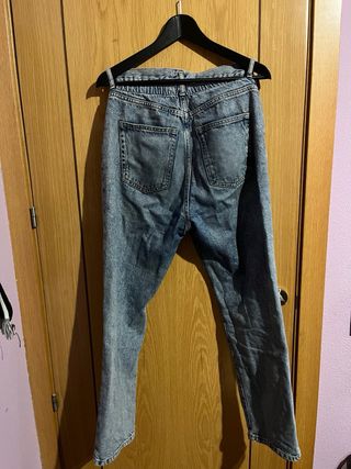 Pantalón vaquero Bershka azul