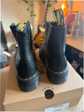 Botas Dr. Martens cremallera negras T40