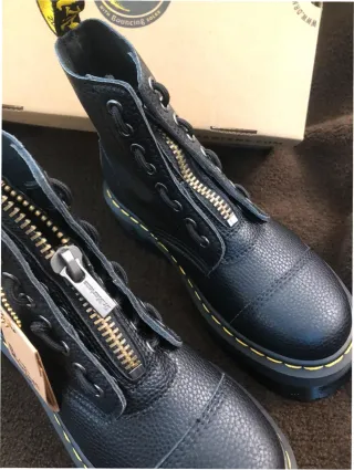 Botas Dr. Martens Talla 39 Cremallera
