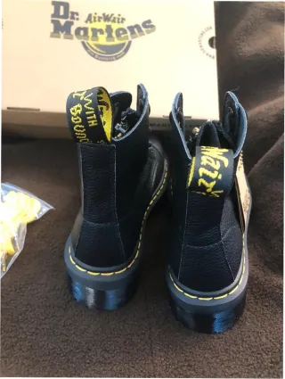 Botas Dr. Martens Talla 39 Cremallera