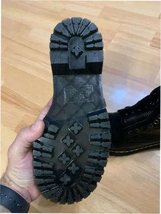 Botas Dr. Martens Talla 39 Piel Negra