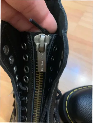 Botas Dr. Martens Talla 39 Piel Negra